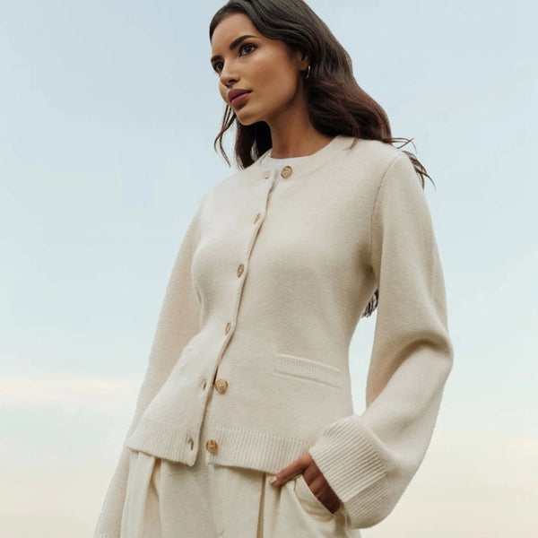 Elegante und weiche Strickjacke