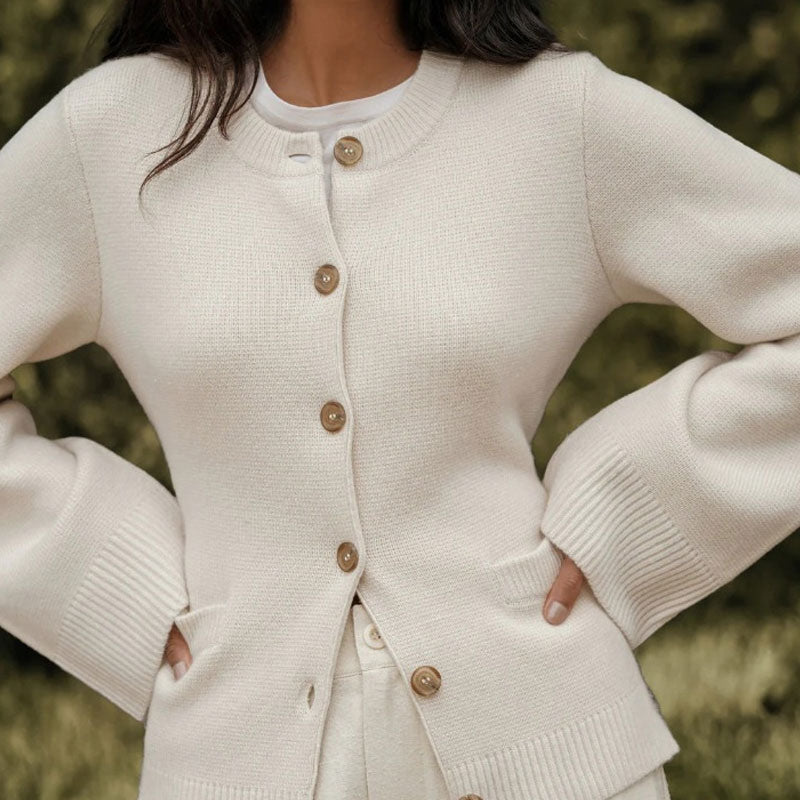 Elegante und weiche Strickjacke