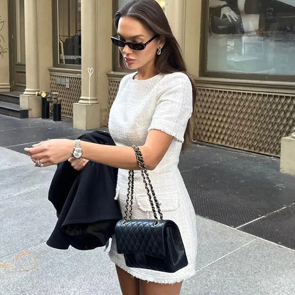 Elegantes Heidi -Strukturiertes Etuikleid mit Taschendetai