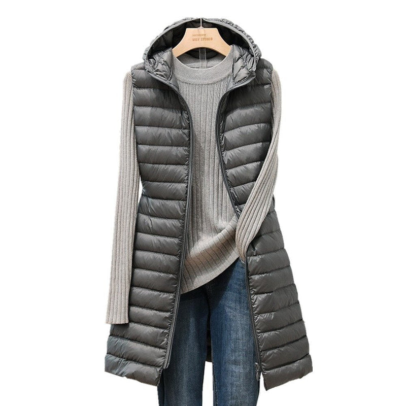 Elegante und warme Jacke mit Kapuze