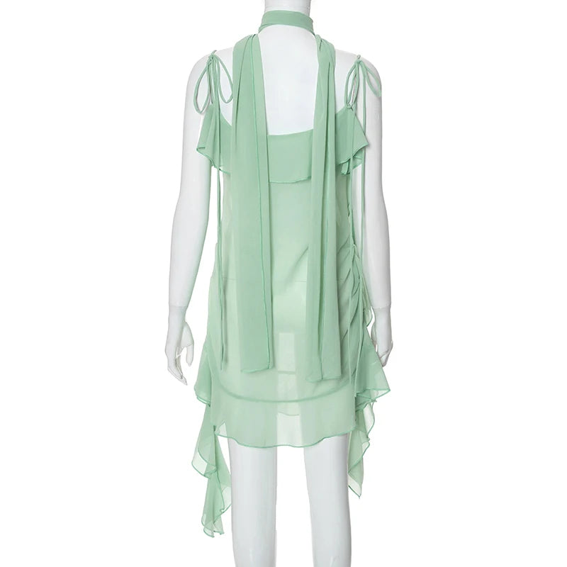 Luftiges, Elegantes Minzkleid mit Rüschenschichten