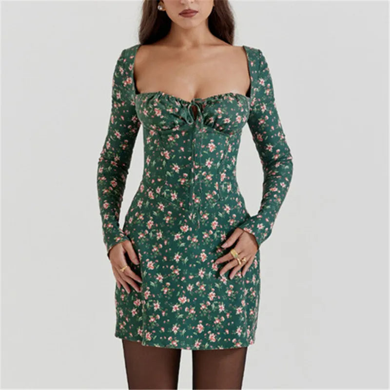 Elegantes Heidi -Kariertes Minikleid mit Herzausschnitt
