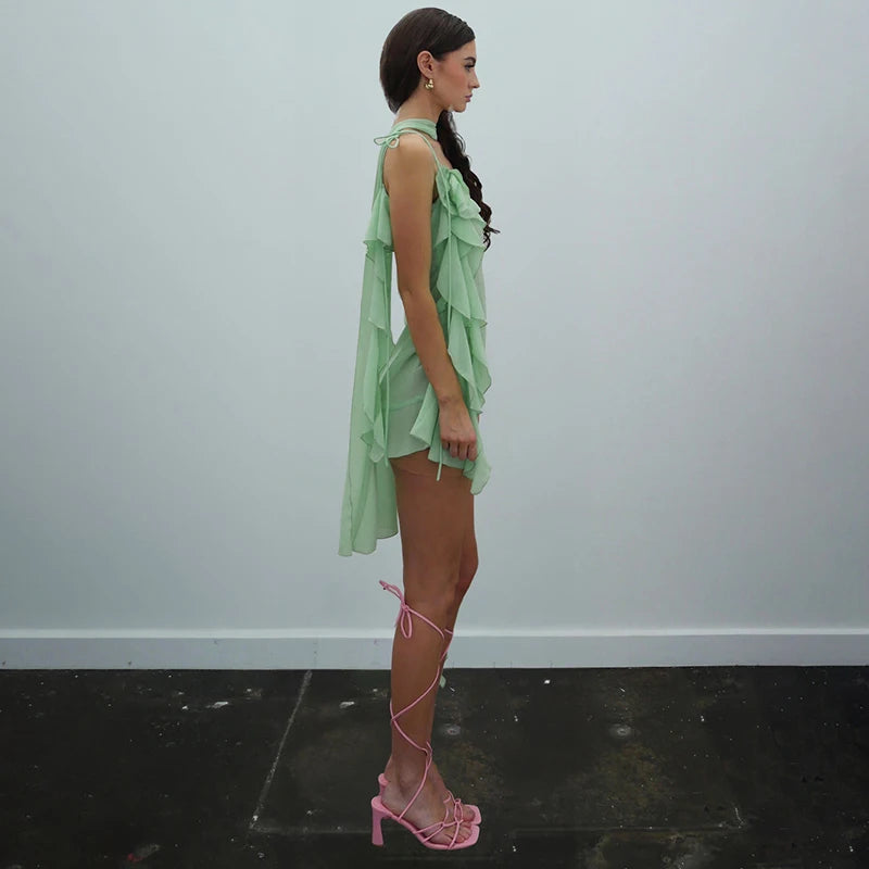 Luftiges, Elegantes Minzkleid mit Rüschenschichten