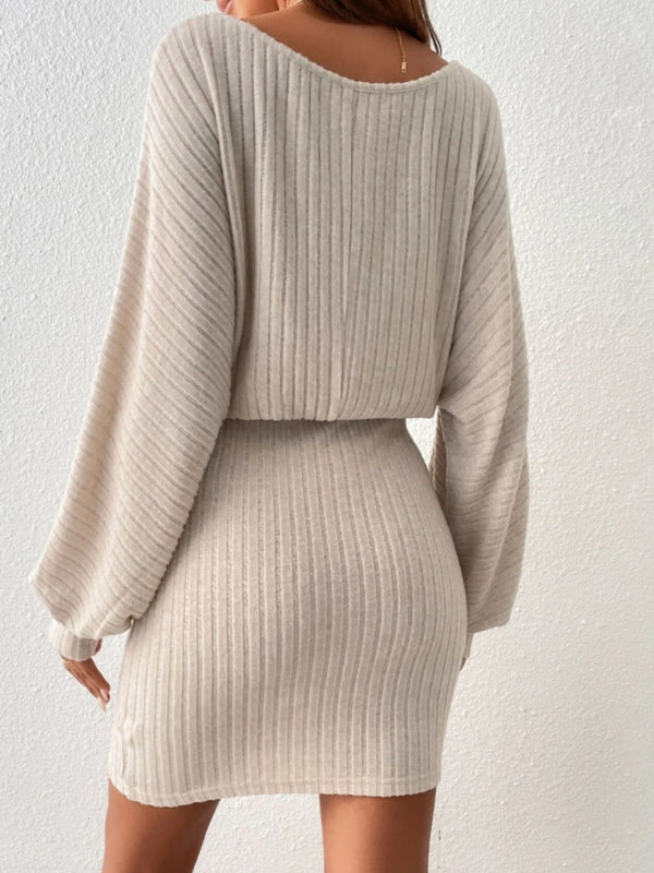 Elegantes Heidi Herbst Mini Kleid mit Taillengürtel