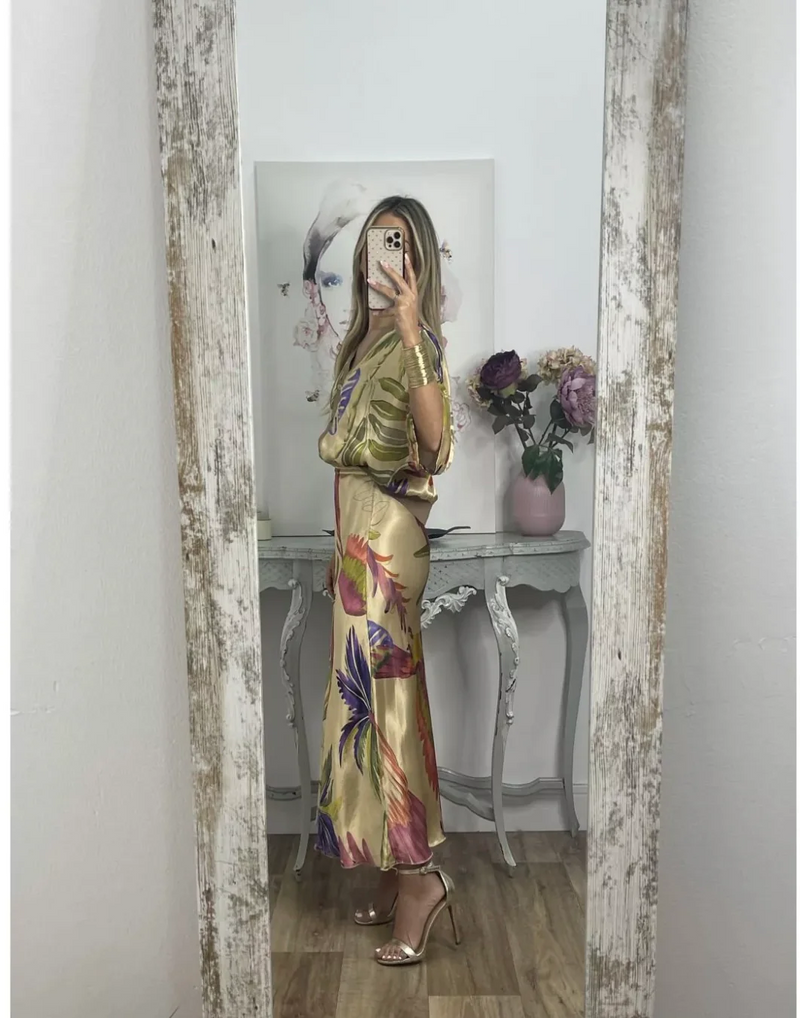 Bequemes Seidenkleid Set für dich