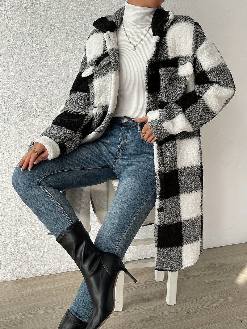 Warmes und elegantes Teddyjäckchen
