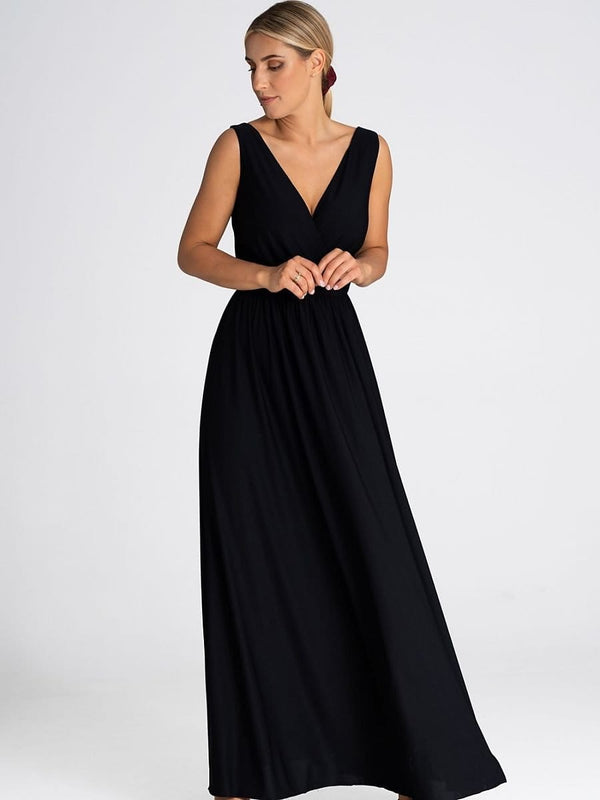 Elegantes Schwarzes Maxi-Kleid Mit Schlitz