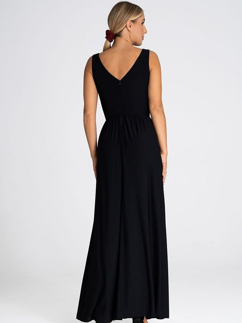 Elegantes Schwarzes Maxi-Kleid Mit Schlitz