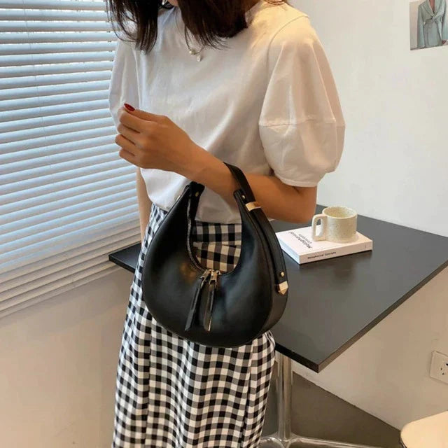 Halbmond Tragetasche Elegantes Design für Stilbewusste