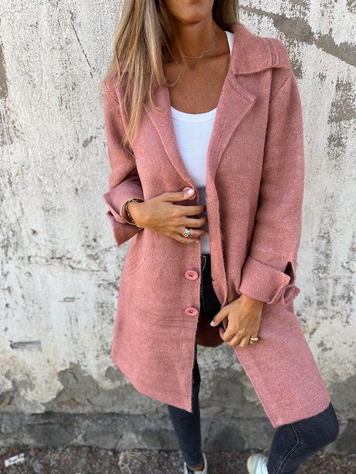 Eleganter langer Trenchcoat für jeden Anlass