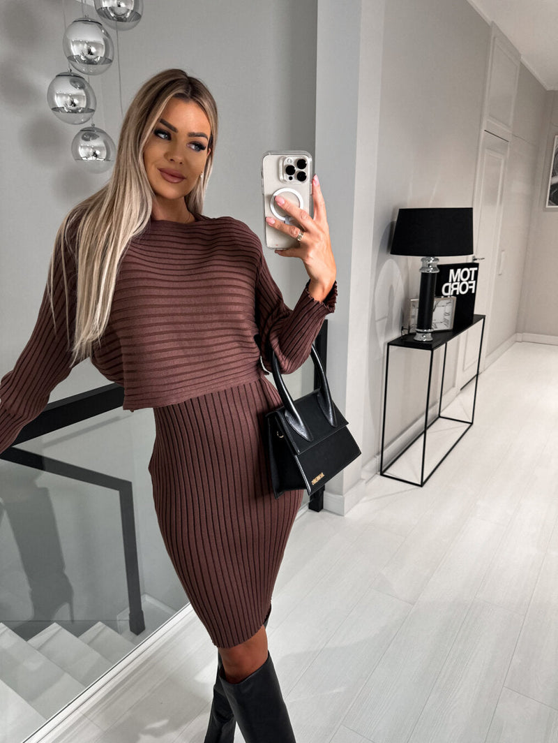Kuscheliges - Ärmelloses Kleid mit passendem Pullover für dich