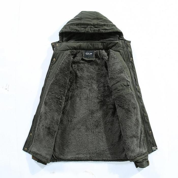 Kiano - Stylische und funktionale Militärjacke