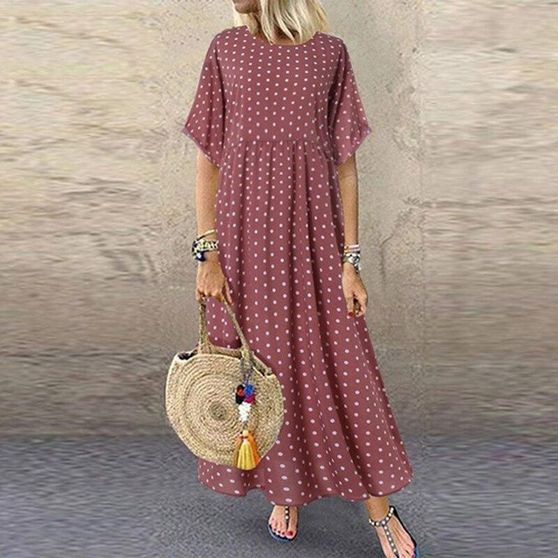 Elegantes Maxikleid mit Tupfen für den Sommer