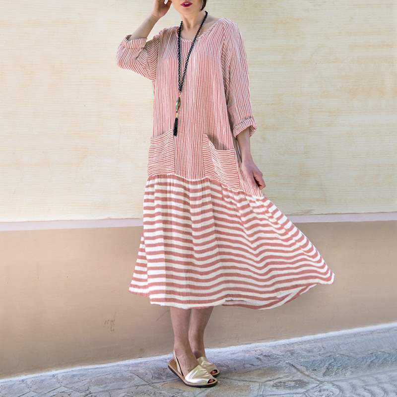 Elegantes Strandkleid mit schwingendem Rock