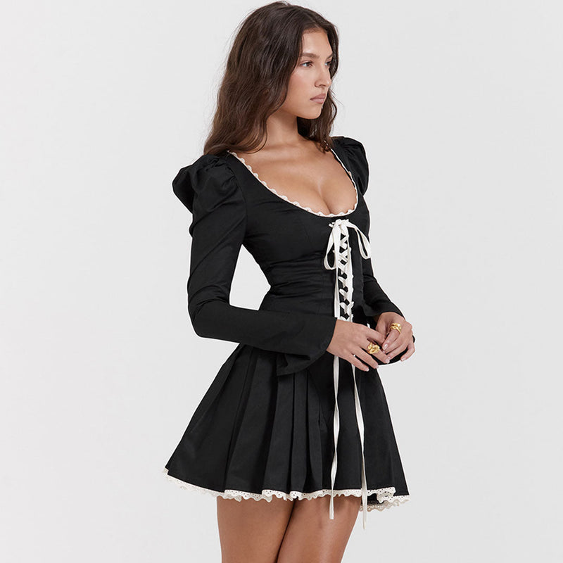 Elegantes Heidi -Schnür-Minikleid mit Puffärmeln